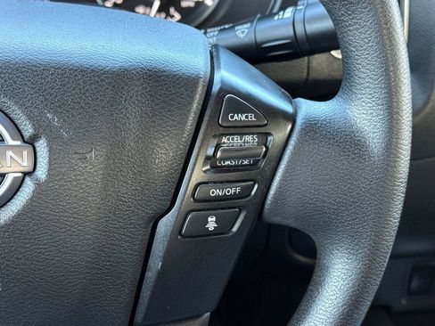 Used 2023 Nissan Frontier SV w/ Technology Package image 34