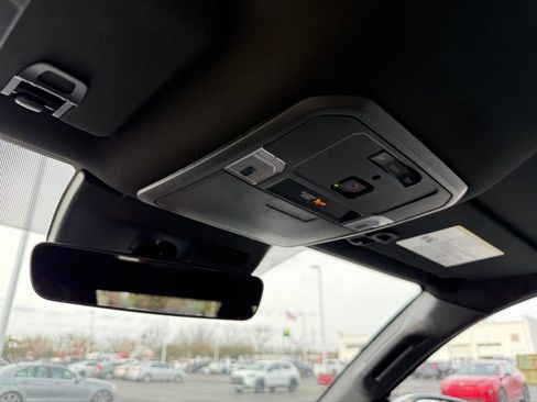 Used 2024 Toyota Tacoma TRD Sport image 31