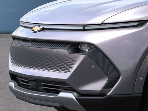 New 2025 Chevrolet Equinox EV LT AWD/4WD image 13