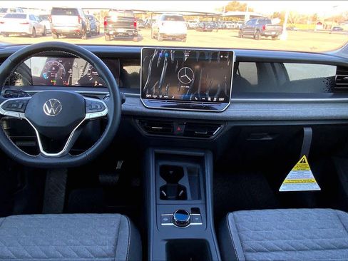 New 2026 Volkswagen Tiguan S FWD image 5