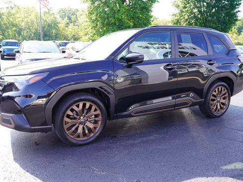 Used 2025 Subaru Forester Sport AWD/4WD image 9