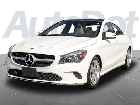 Used 2018 Mercedes-Benz CLA 250 image 5