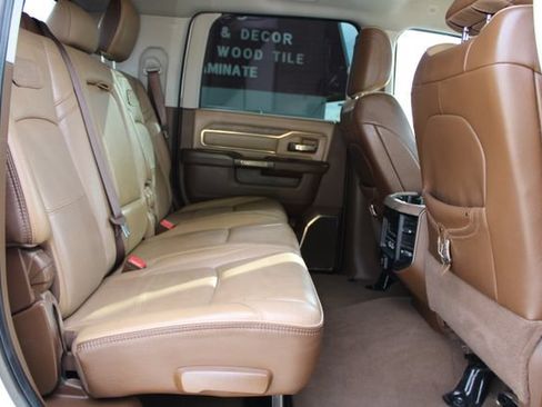 Used 2023 RAM 2500 Limited AWD/4WD image 55
