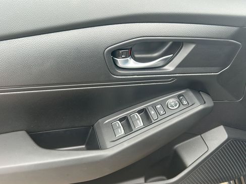 Used 2025 Honda Accord LX image 9