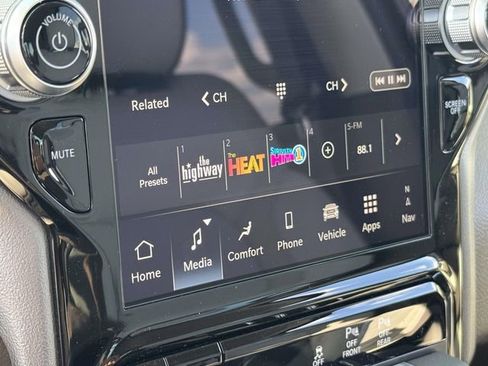 New 2026 RAM 1500 Laramie AWD/4WD image 5