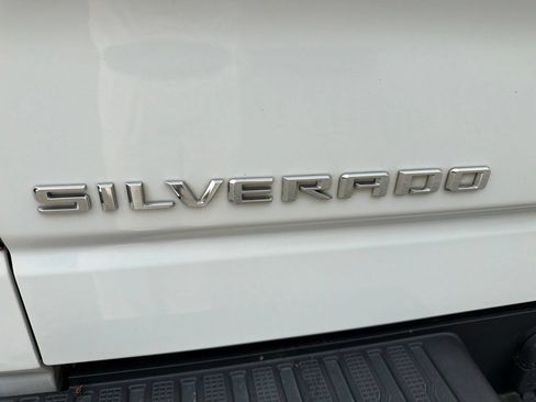 Used 2021 Chevrolet Silverado 1500 LTZ AWD/4WD image 10