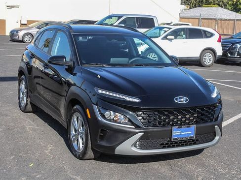 Certified 2023 Hyundai Kona SEL image 3