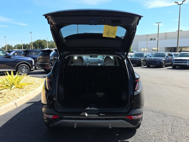 Certified 2024 Hyundai Tucson Limited FWD image 25
