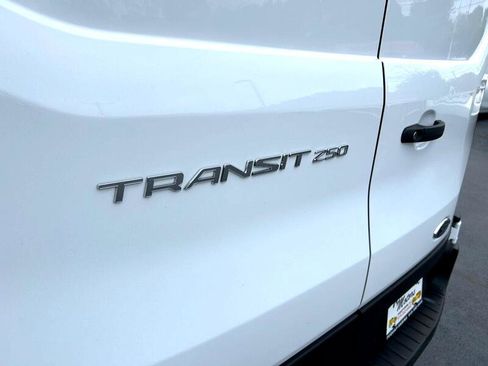 Used 2024 Ford Transit 250 148 High Roof Extended w/ Load Area Protection Package image 27