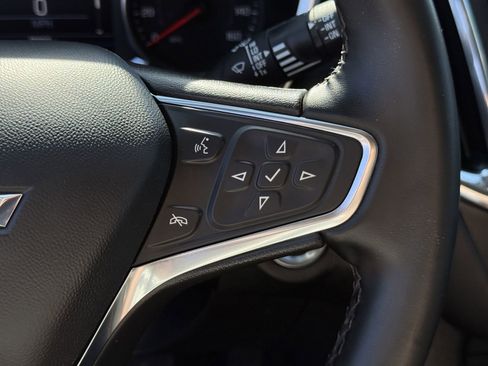 Used 2024 Chevrolet Equinox LT FWD image 23
