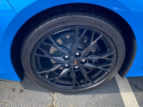 Used 2024 Chevrolet Corvette Stingray Coupe w/ 1LT image 18