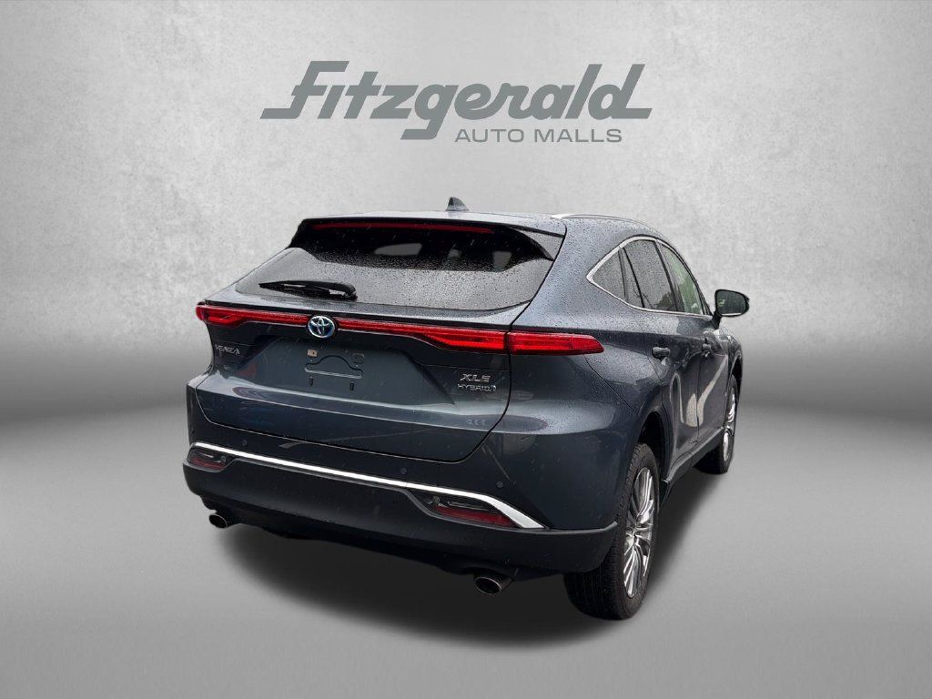 Used 2021 Toyota Venza XLE w/ Softex Package AWD/4WD image 8