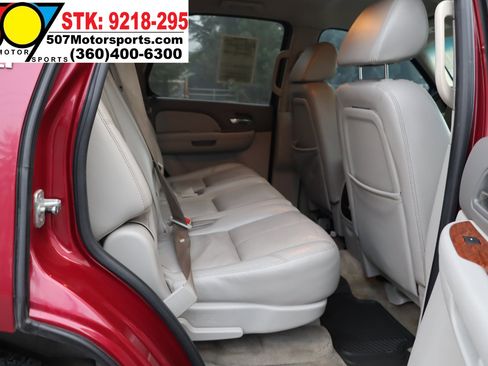 Used 2007 GMC Yukon SLT w/ SLT Preferred Equipment Group image 18