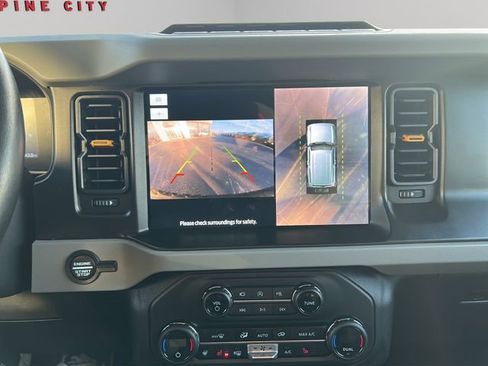 Used 2023 Ford Bronco Badlands w/ Sasquatch Package image 20