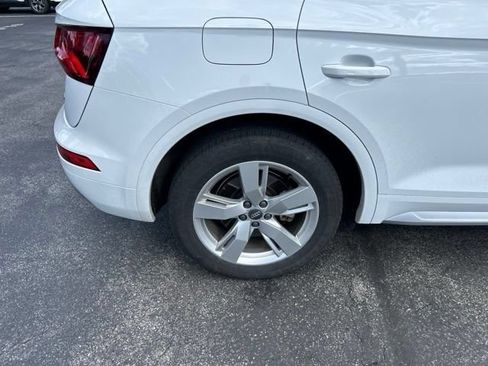Used 2019 Audi Q5 2.0T Premium Plus w/ Premium Plus Package AWD/4WD image 18