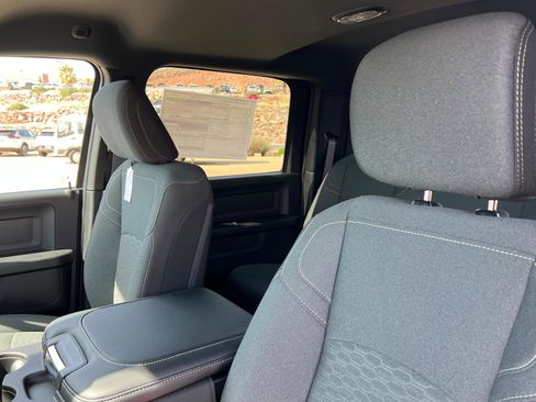 New 2026 RAM 2500 Tradesman AWD/4WD image 16