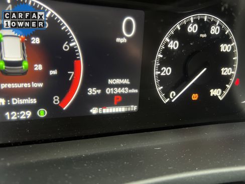 Used 2025 Honda Pilot EX-L image 22