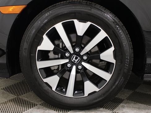Used 2025 Honda Odyssey EX-L image 37