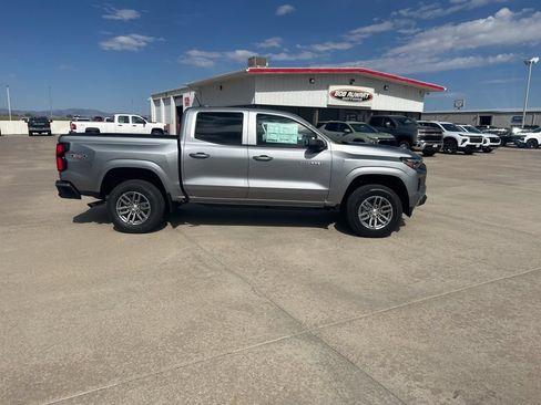 New 2026 Chevrolet Colorado LT w/ LT Convenience Package AWD/4WD image 7