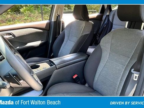 Used 2023 Nissan Rogue SV FWD image 18