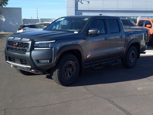 New 2026 Nissan Frontier PRO-4X w/ Tow Package AWD/4WD image 5