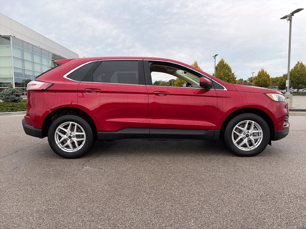 Used 2024 Ford Edge SEL w/ Convenience Package AWD/4WD image 8