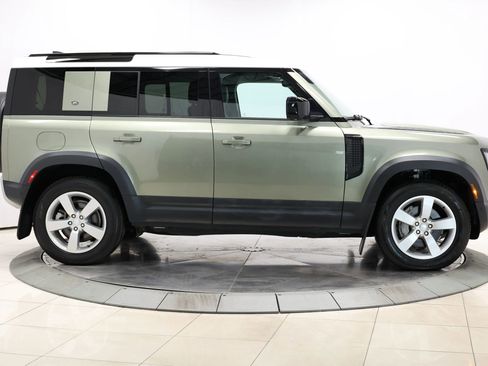 Used 2022 Land Rover Defender 110 SE image 60