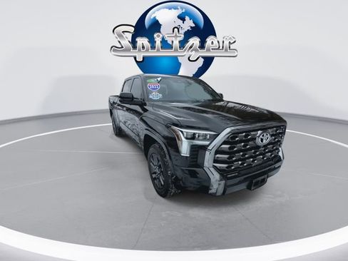 Used 2022 Toyota Tundra Platinum image 6
