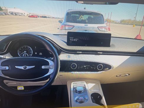 Certified 2025 Genesis GV70 2.5T w/ Advanced Package image 13