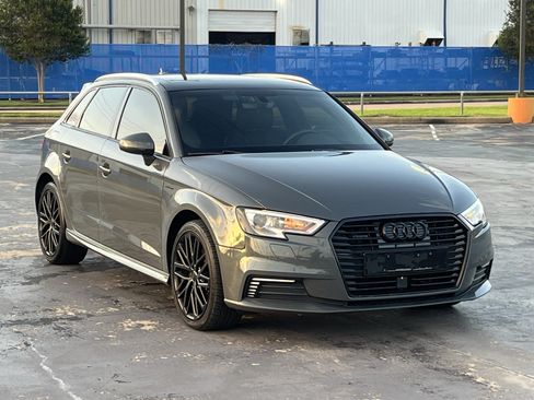 Used 2018 Audi A3 e-tron Premium w/ Sport Package FWD image 3