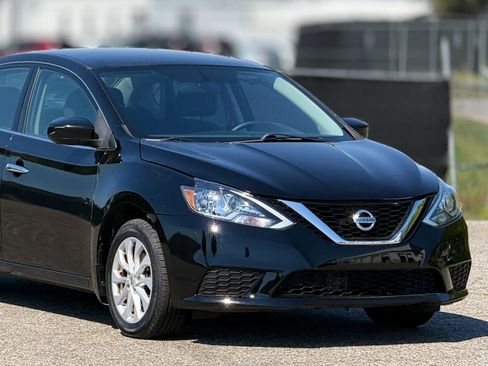 Used 2018 Nissan Sentra SV image 15