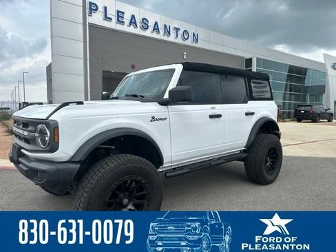 Used 2023 Ford Bronco Big Bend AWD/4WD image 1