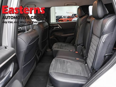 Used 2024 Mitsubishi Outlander SE AWD/4WD image 21