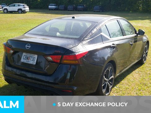 Used 2024 Nissan Altima 2.5 SR image 4