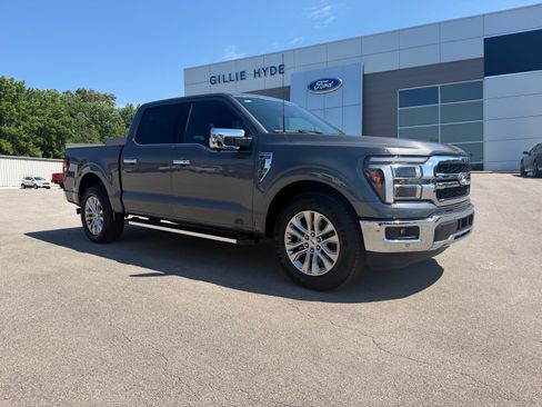 Used 2026 Ford F150 Lariat w/ Equipment Group 501A Mid RWD image 2