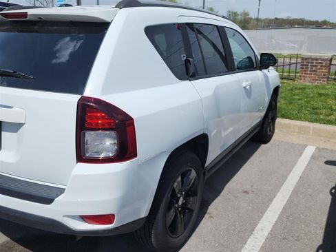 Used 2016 Jeep Compass Sport w/ Power Value Group AWD/4WD image 5