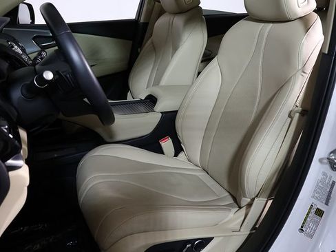 Certified 2024 Acura RDX SH-AWD w/ Technology Package image 4
