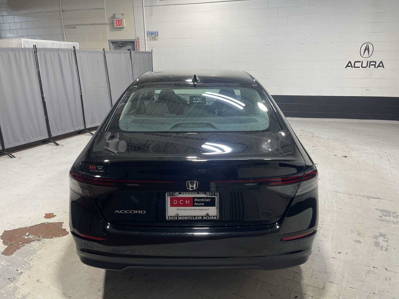 Used 2023 Honda Accord EX image 5