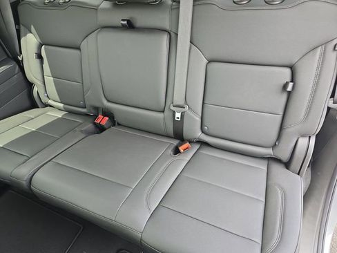 New 2025 GMC Sierra 1500 SLT w/ SLT Convenience Package image 25