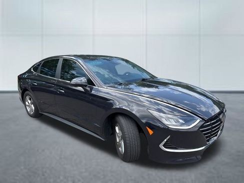 Used 2023 Hyundai Sonata SE FWD image 4