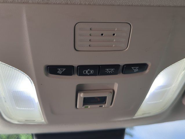 Used 2021 Toyota Corolla LE FWD image 23