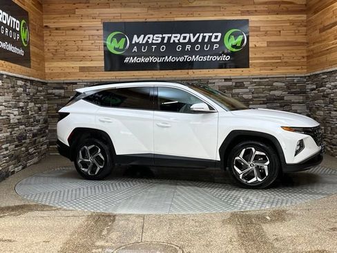 Used 2023 Hyundai Tucson Limited AWD/4WD image 16