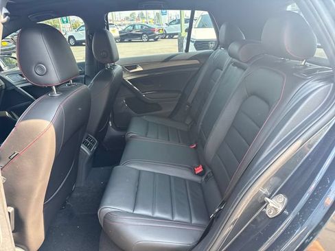 Used 2019 Volkswagen GTI SE FWD image 14