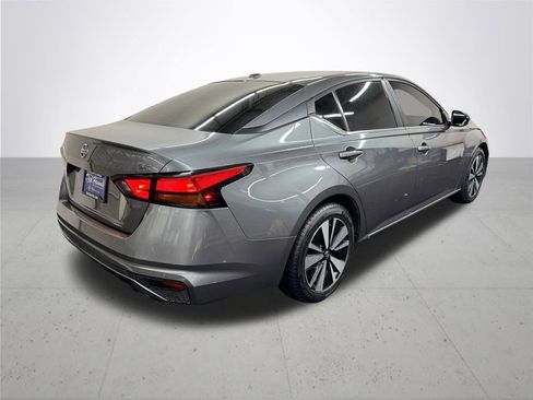 Used 2021 Nissan Altima 2.5 SR image 7