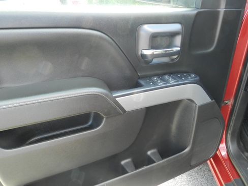 Used 2018 Chevrolet Silverado 1500 LT w/ All Star Edition image 15