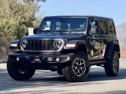 Used 2025 Jeep Wrangler Unlimited Rubicon