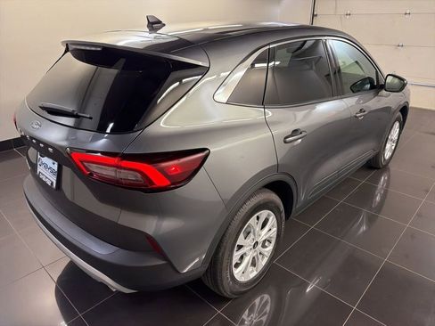Certified 2024 Ford Escape Active w/ Cold Weather Package FWD image 6