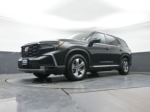 Certified 2025 Honda Pilot EX-L image 29