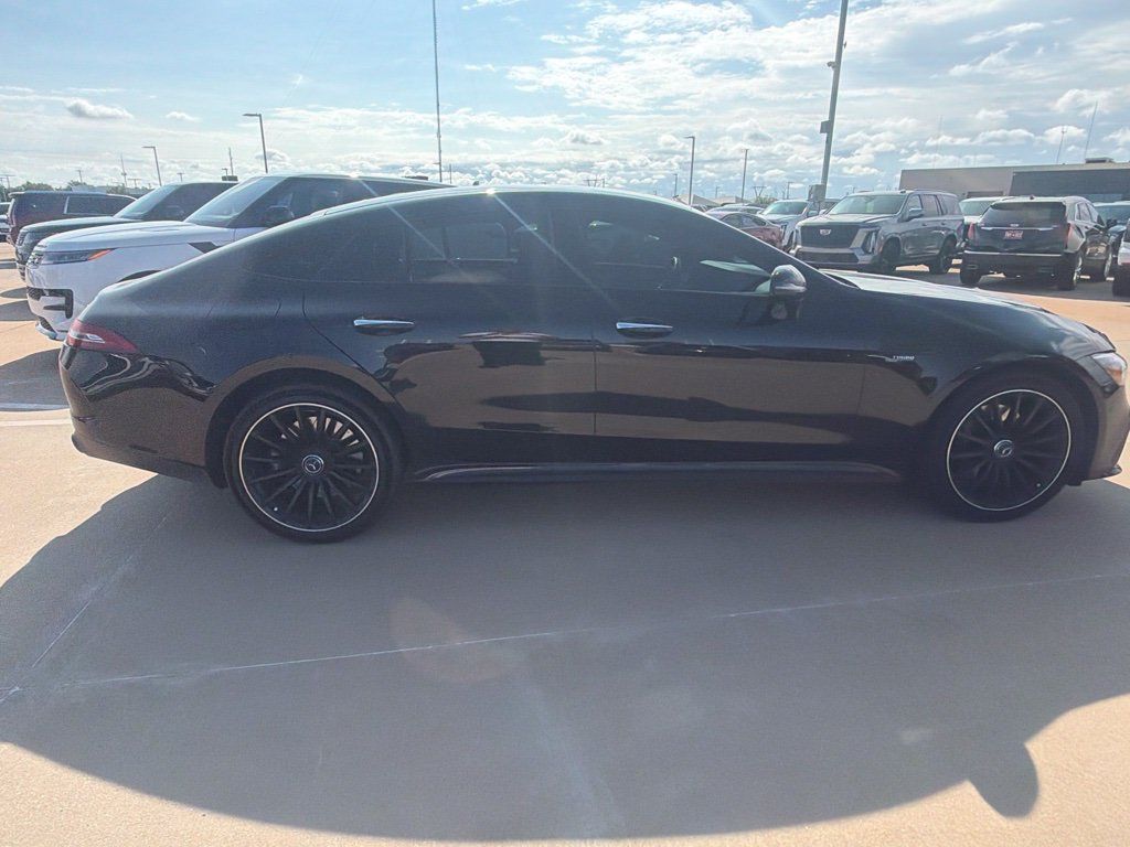 Used 2021 Mercedes-Benz AMG GT 43 image 3