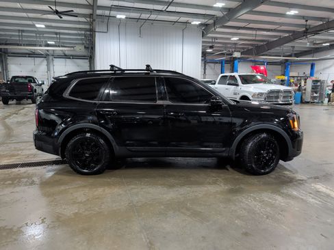 Used 2024 Kia Telluride SX Prestige X-Pro image 2